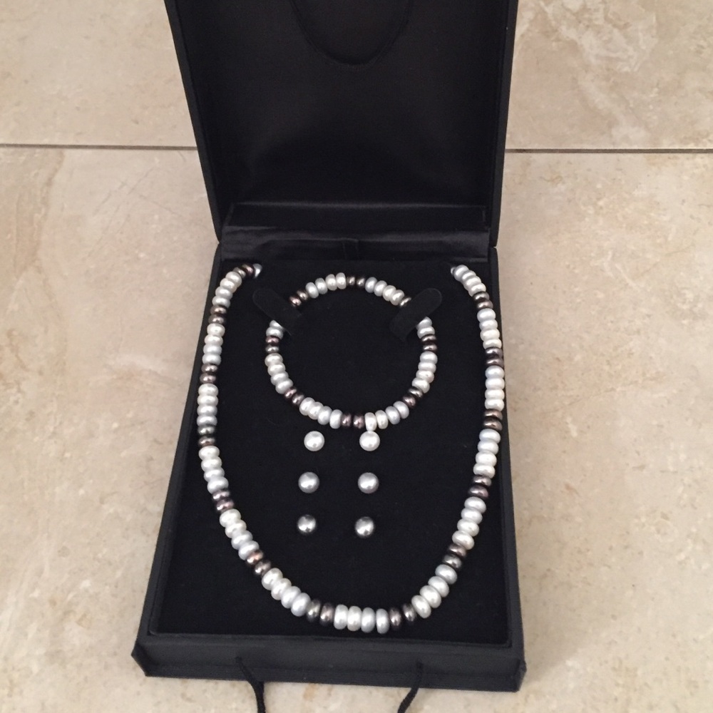 Cultured Pearl Necklace, Bracelet and Earrings